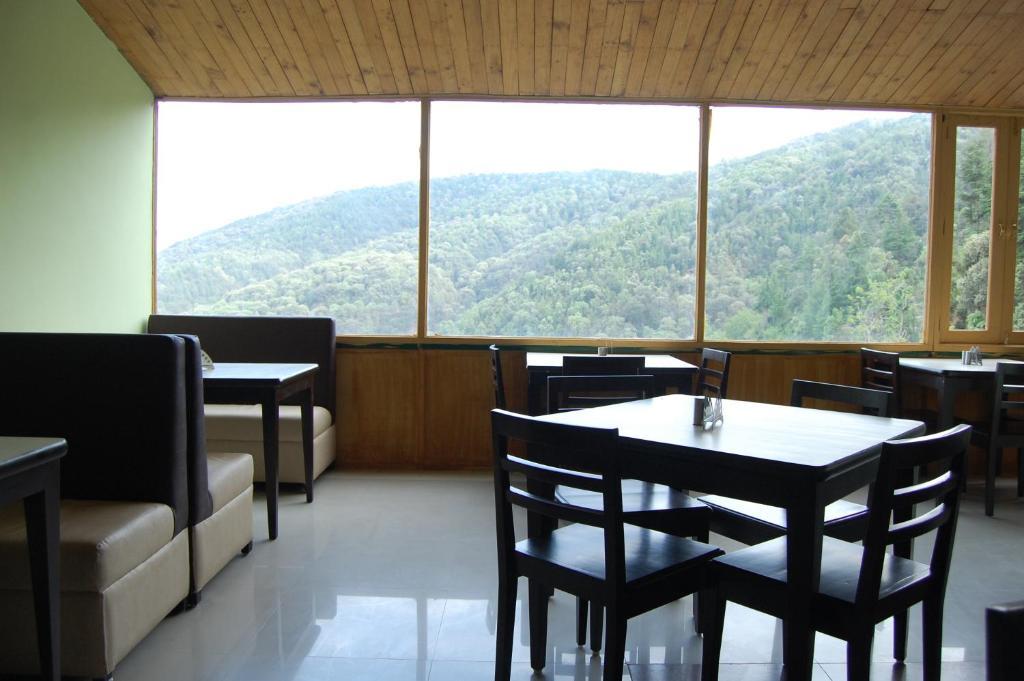 Natureraga Fernhill Resort Chail Buitenkant foto