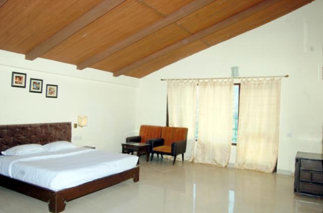Natureraga Fernhill Resort Chail Kamer foto