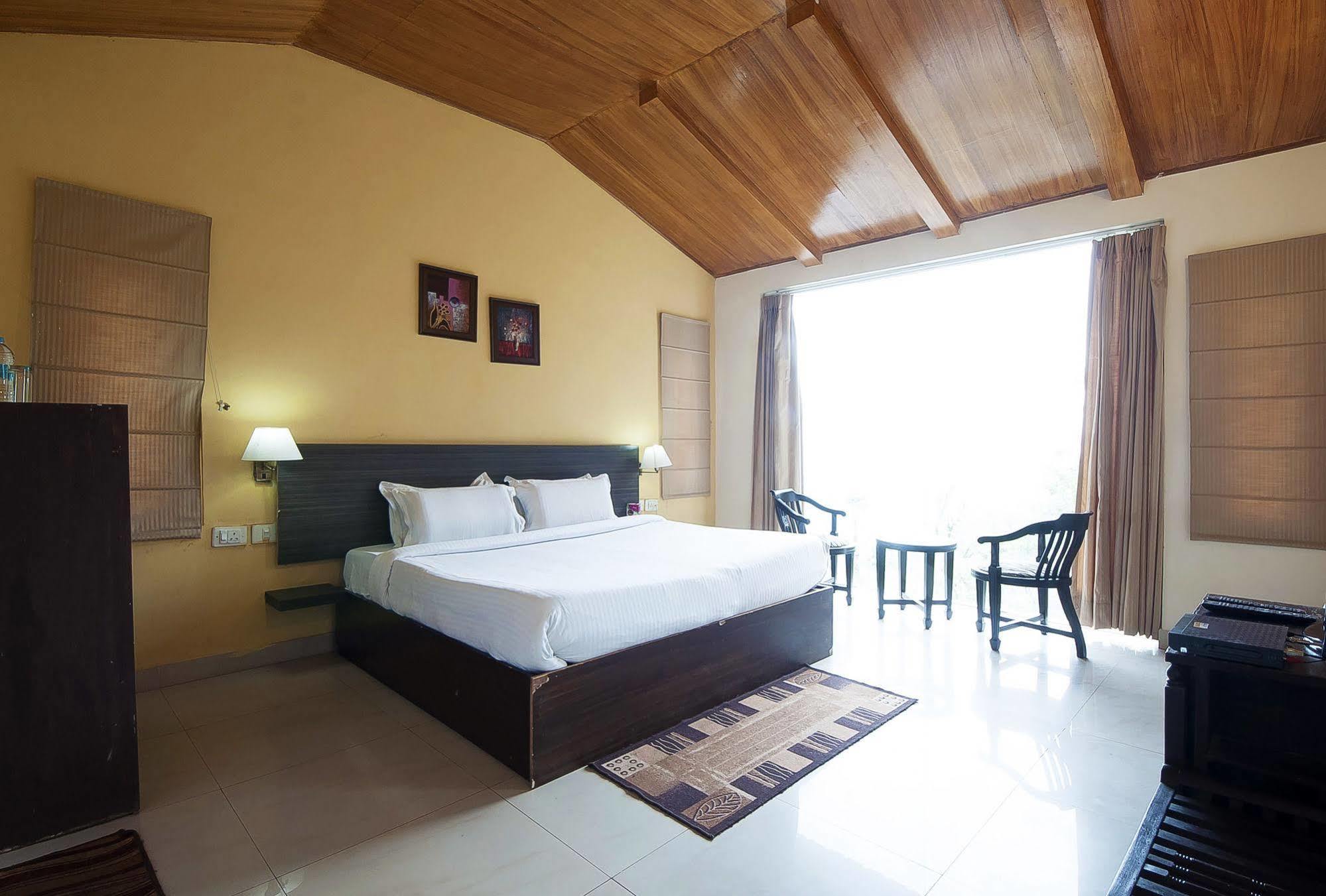 Natureraga Fernhill Resort Chail Buitenkant foto